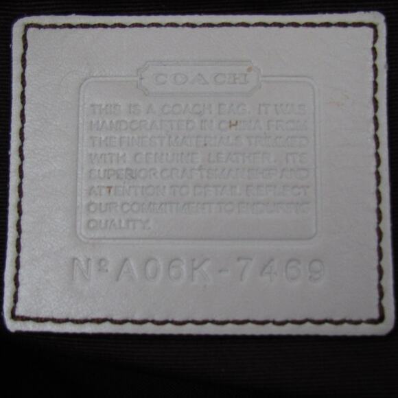 Coach Leagacy Vintage Signature Bag - Picture 8 of 9
